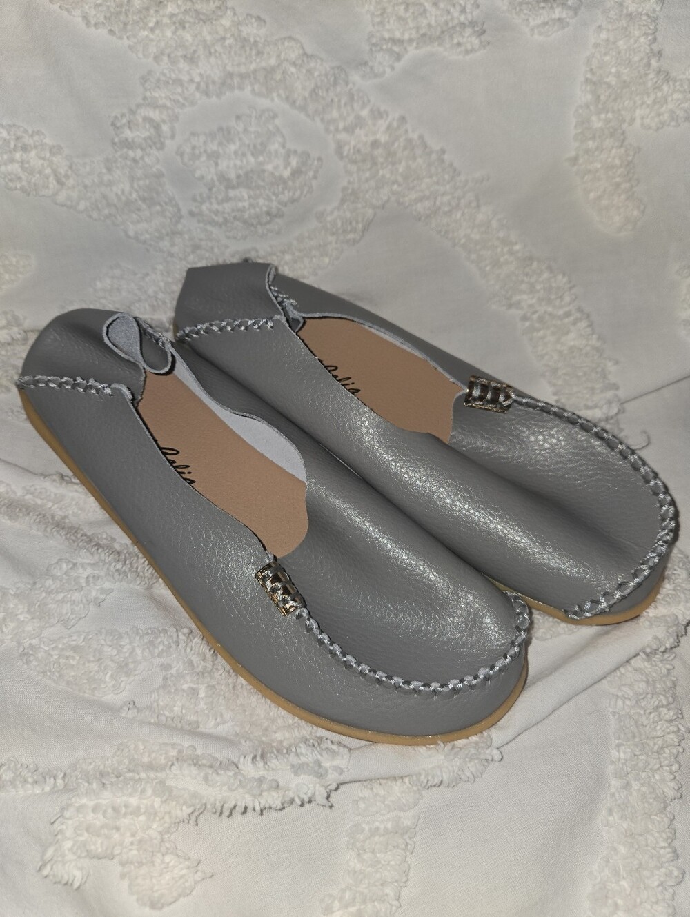 Venus Celia Classic Women's Gray Leather Slip-On Shoes Comfort 35 5.5